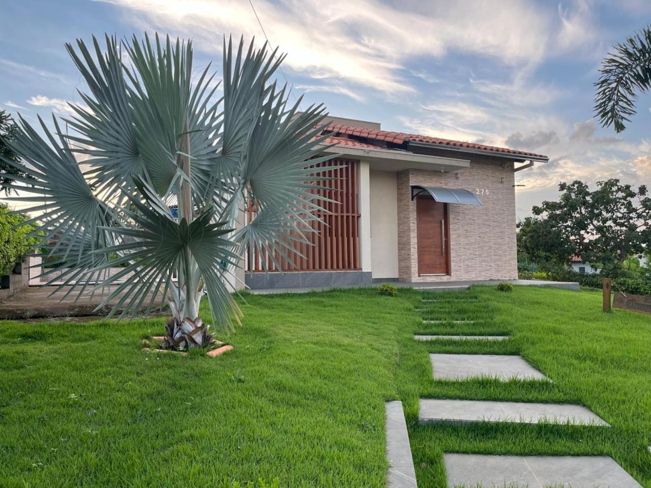 Casa Com Piscina Vista Para Lago, 03 Quartos Confortaveis Capitolio Ngoại thất bức ảnh